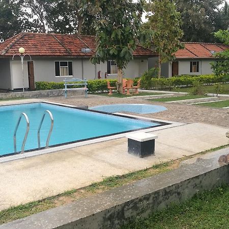 Friends Paradise Kilinochchi Екстериор снимка