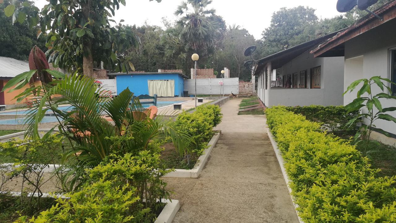 Friends Paradise Kilinochchi Екстериор снимка