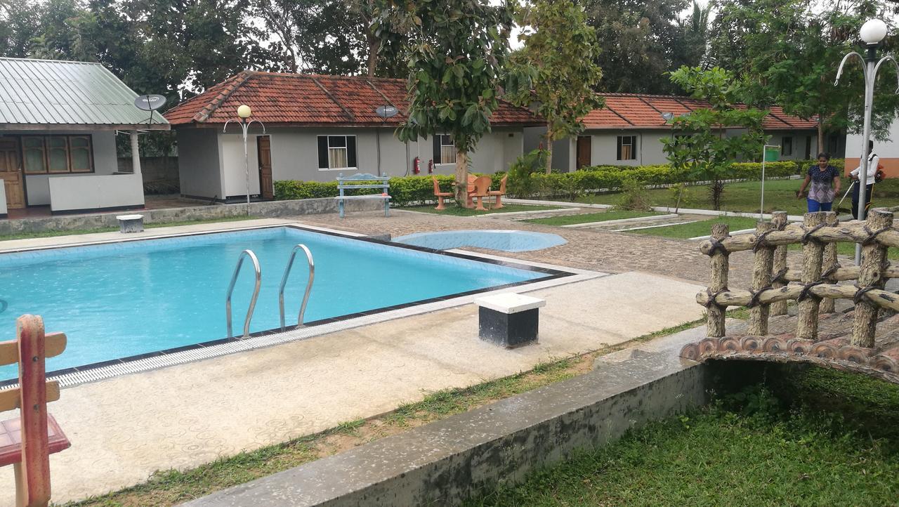Friends Paradise Kilinochchi Екстериор снимка