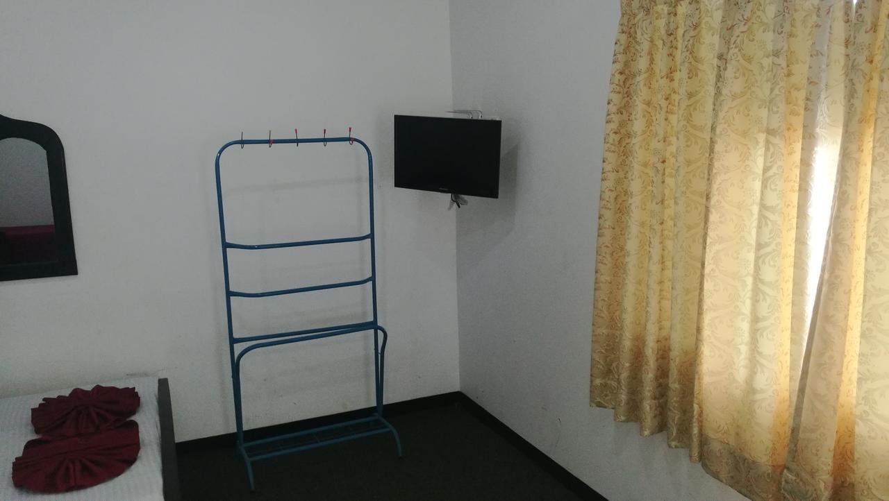 Friends Paradise Kilinochchi Екстериор снимка